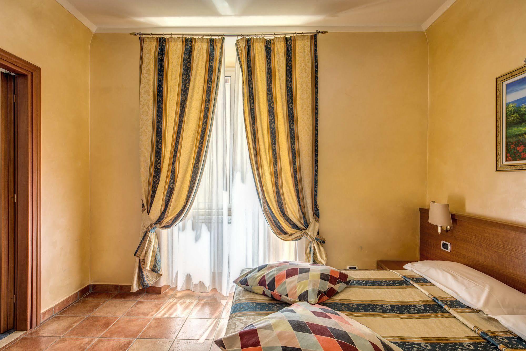 Hotel Maryelen روما المظهر الخارجي الصورة
