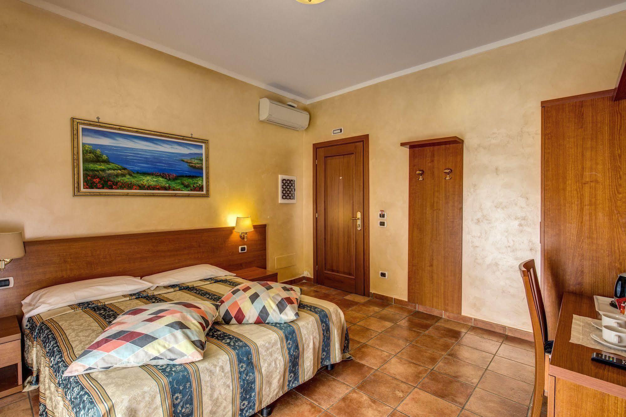 Hotel Maryelen روما المظهر الخارجي الصورة